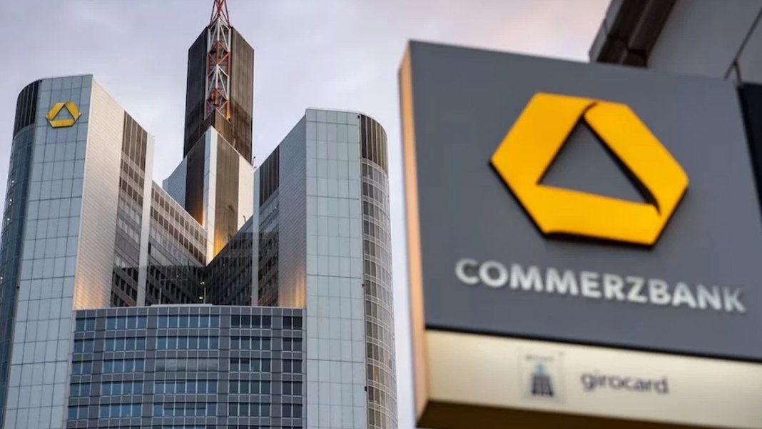 Commerzbank’tan UniCredit'e karşı işten çıkartma adımı