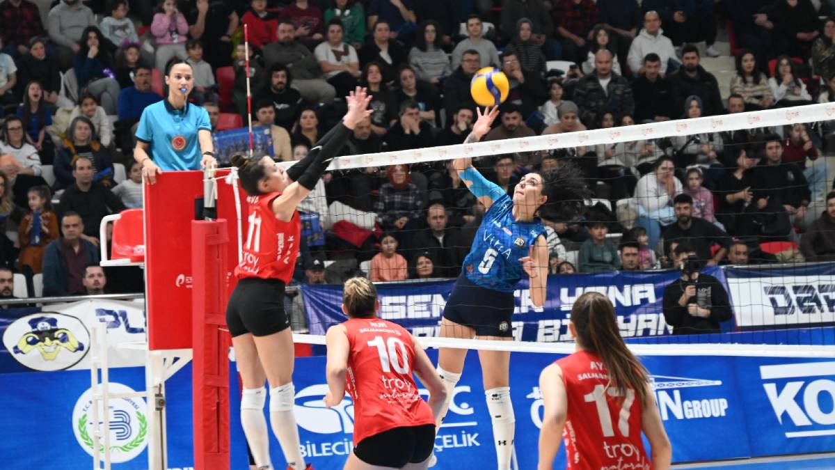 “Bizim Kızlar” adım adım play-off’a ilerliyor