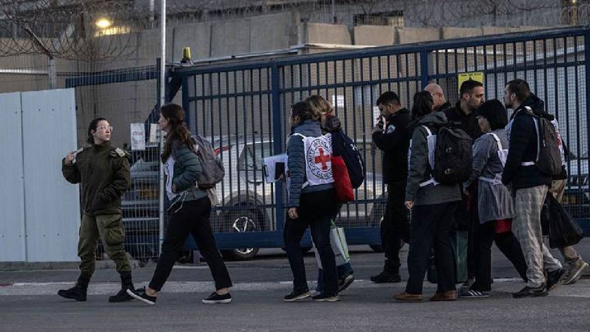 İngiliz medyası: 180 Filistinli mahkum Türkiye, Katar veya Cezayir’e sınır dışı edilecek