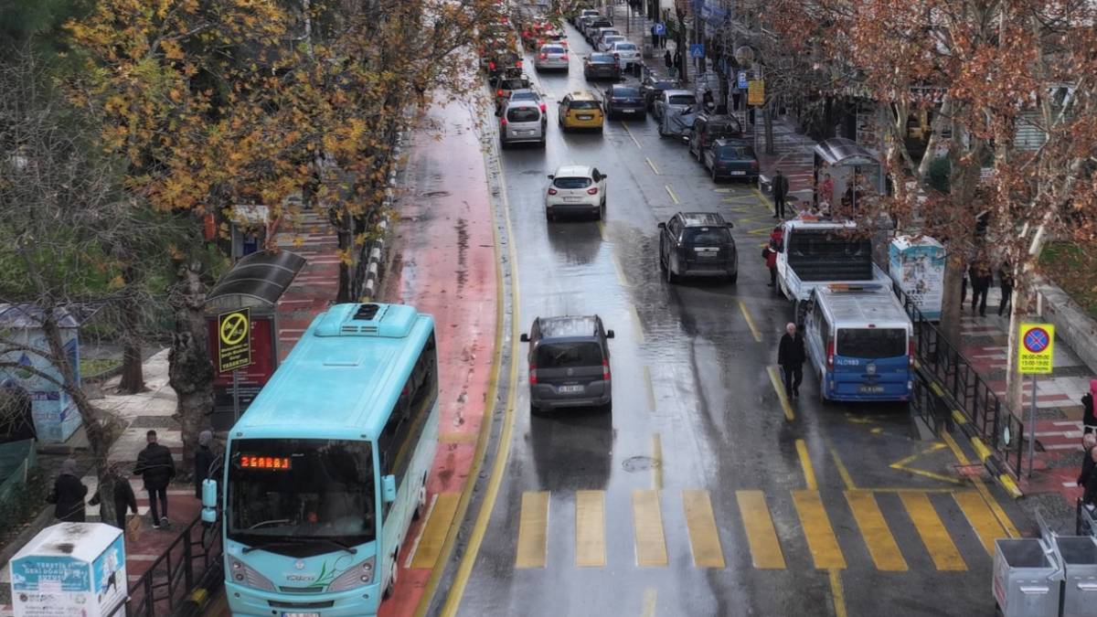 Vatandaşlar istedi kırmızı yol uygulaması sona erdi