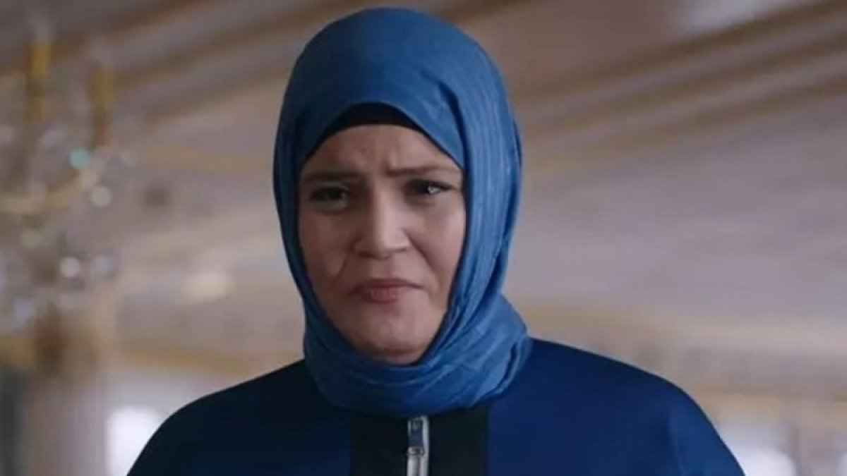 Kızılcık Şerbeti dizisinin senaryosu ifşalandı! Bizzat Feyza Civelek anlattı: Nilay tesettürden çıkabilir