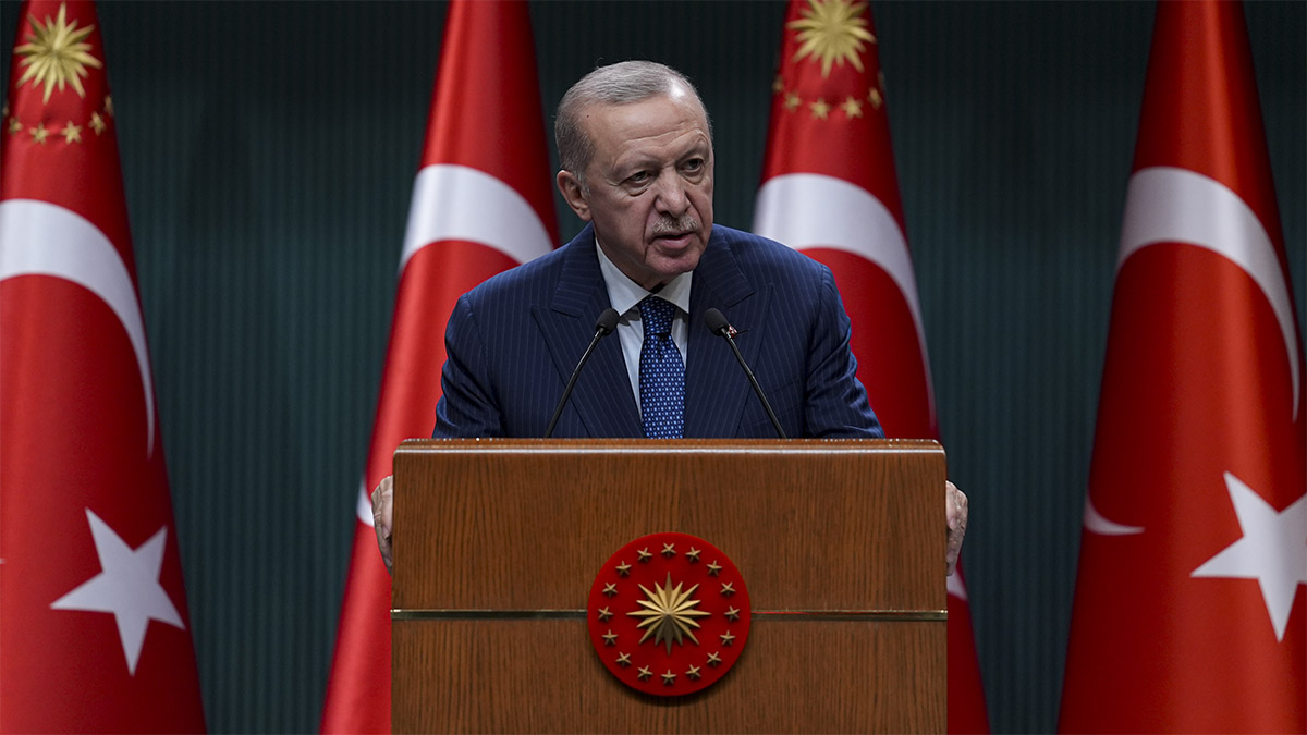 Cumhurbaşkanı Erdoğan açıkladı: 1 günlük milli yas ilan edildi