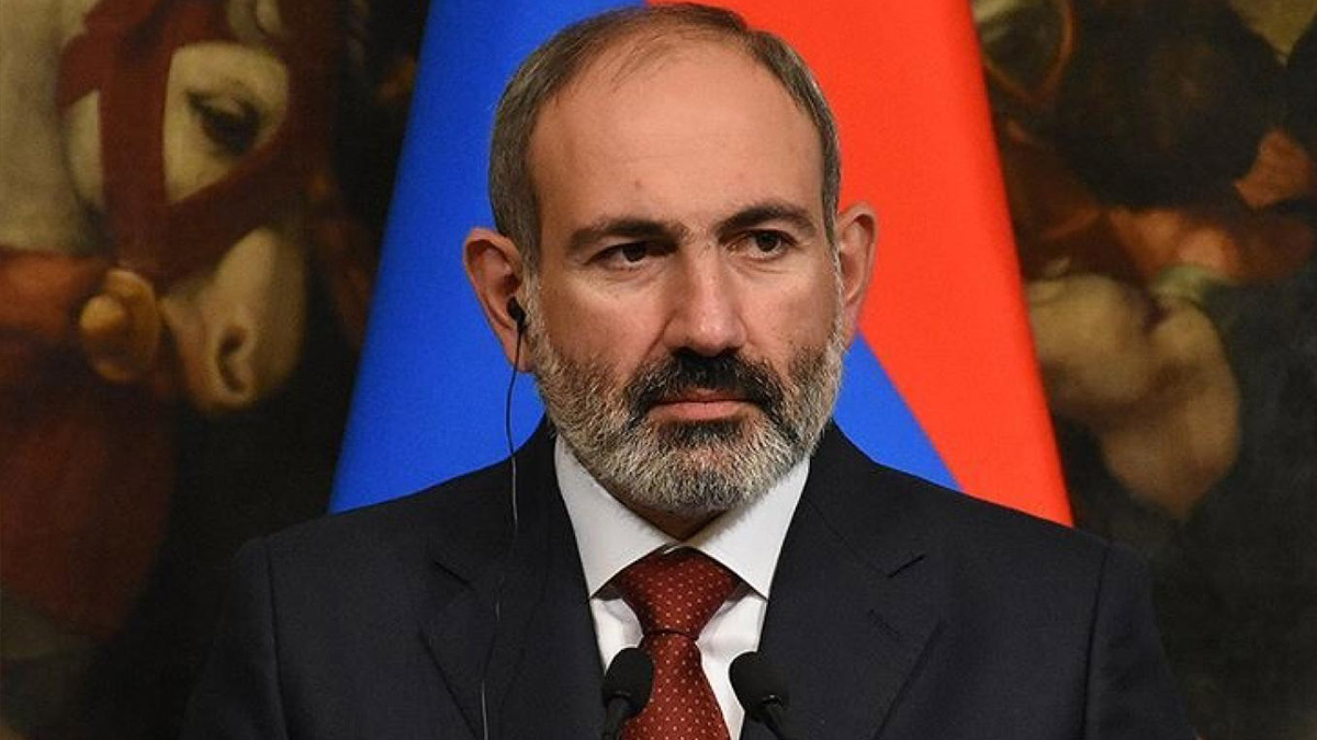 Paşinyan: Azerbaycan'la anlaşma onaylanmazsa anayasayı değiştireceğim