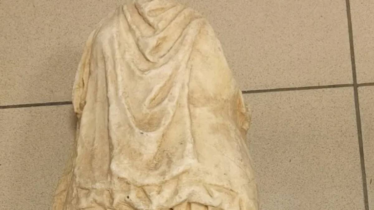 2 bin yıllık heykel çöpten çıktı