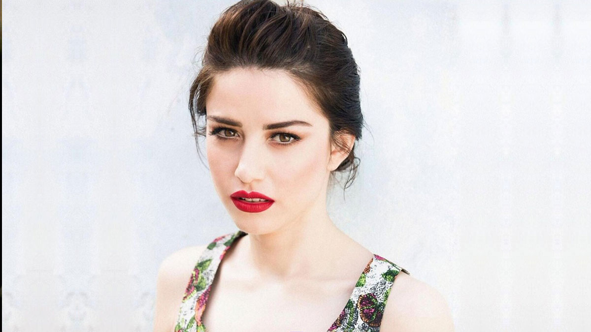 Yemek yaparken çenesi yandı, dizi çekimleri onsuz yapıldı! Kullandığı krem de alerji yapınca kabusu yaşadı