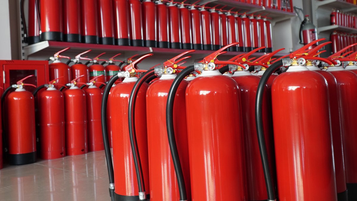 Kartalkaya faciası sonrası fırsatçılar devrede: Yangın tüpüne talep arttı, fiyatlar yükseldi