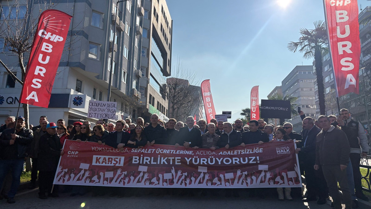 CHP’den Bursa’da ‘yoksulluk’ mitingi: İktidar ülkeyi yönetme becerisini kaybetti