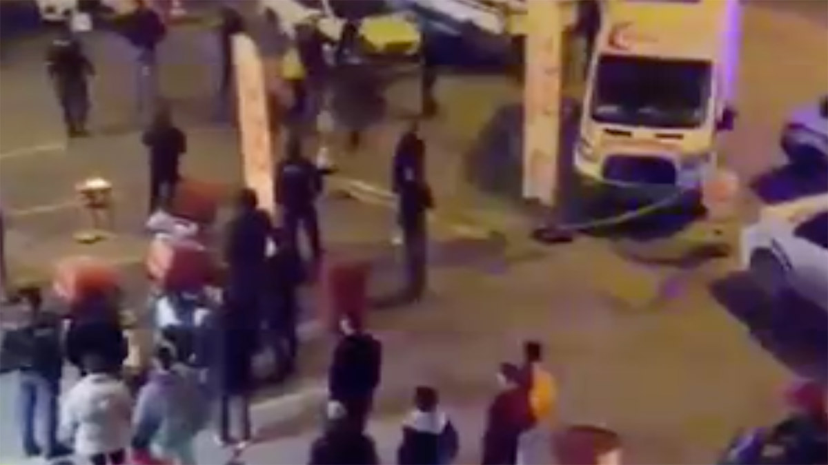 Avcılar'da dönerci kurşunlandı! Yaralılar var