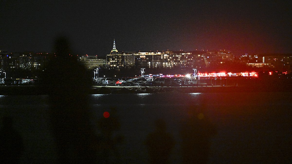 ABD'de uçak ile helikopter çarpıştı: Korkunç kaza kamerada