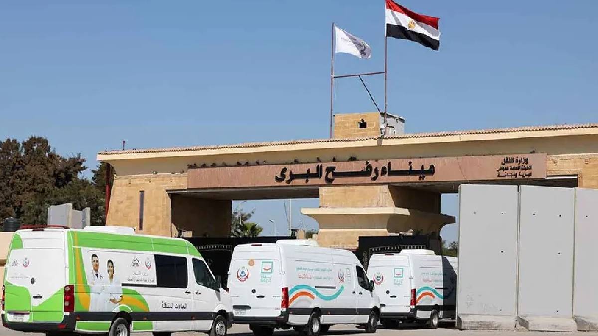 Sekiz ay sonra bir ilk: Refah Sınır Kapısı, Filistinli hastaların tahliyesi için yeniden açıldı