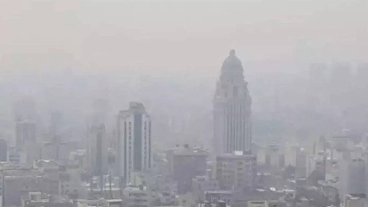 Tahran’da hava kirliliği tehlikesi: Okullara zorunlu tatil