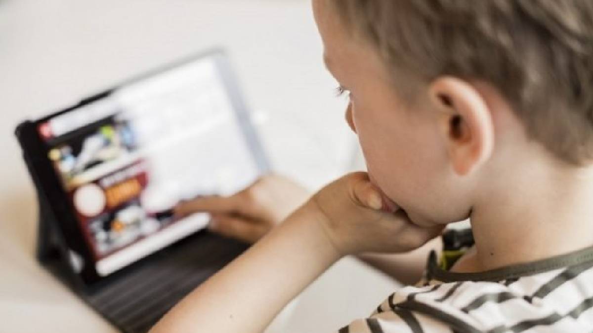 'Dijital Dünyada Çocuk Çalıştayı'nın raporu: Çocuklar kontrolsüz içeriklere maruz kalıyor