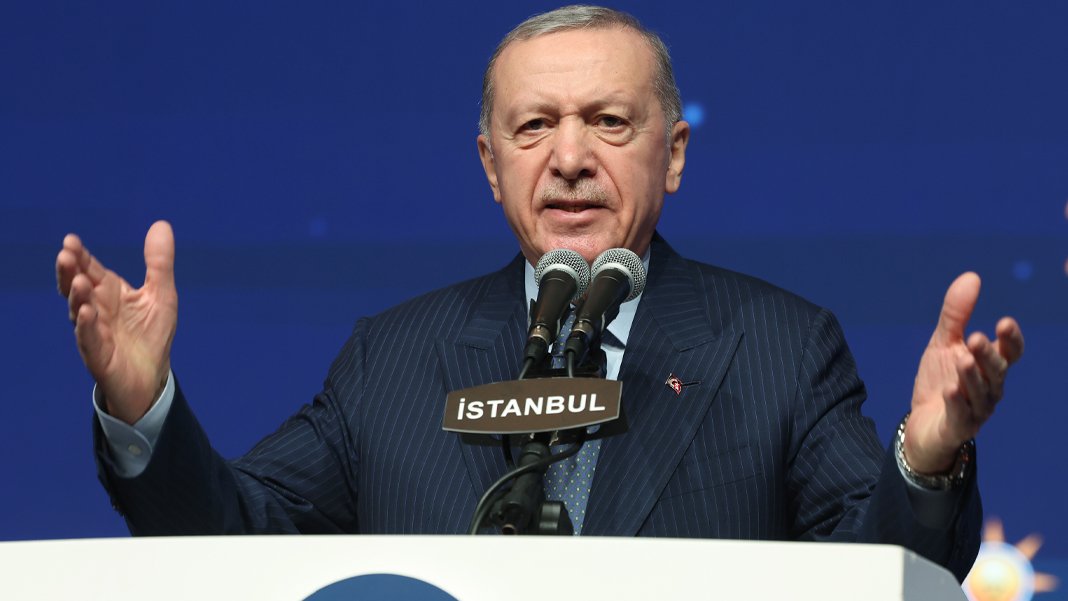 Erdoğan’dan 2028 seçim mesajı: Oylarımız arzu ettiğimiz seviyelerde değil