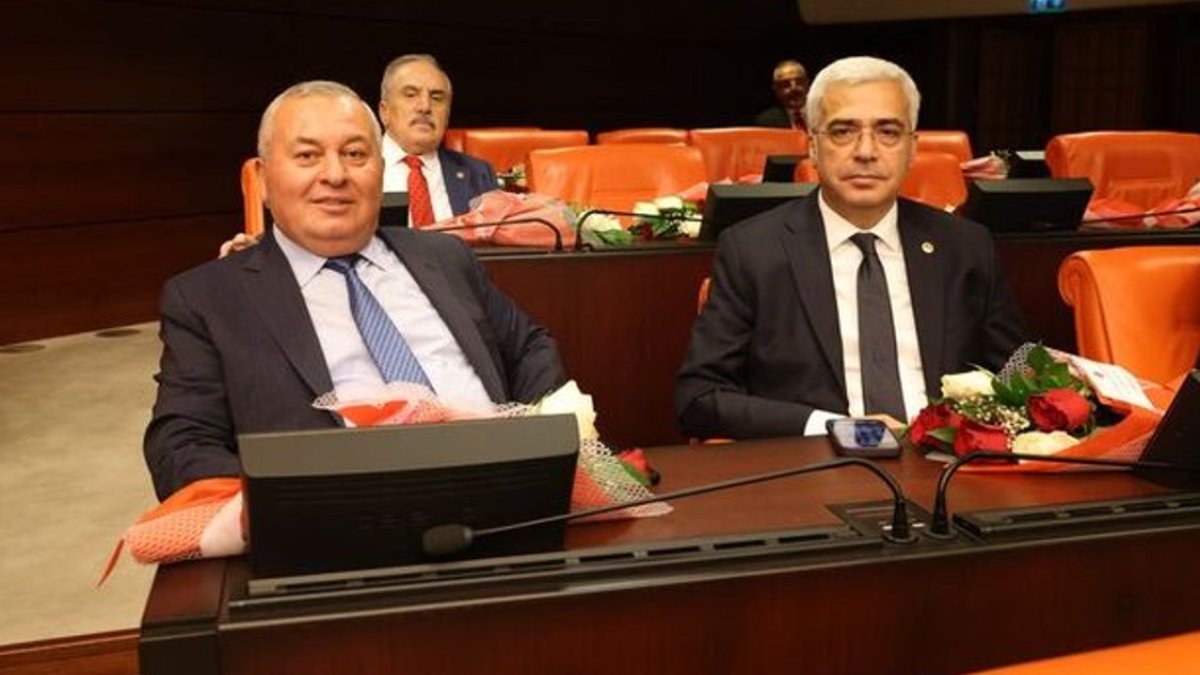 Salih Uzun ve Cemal Enginyurt CHP’ye katılıyor: Meclis’teki sandalye sayısı 133’e yükseliyor