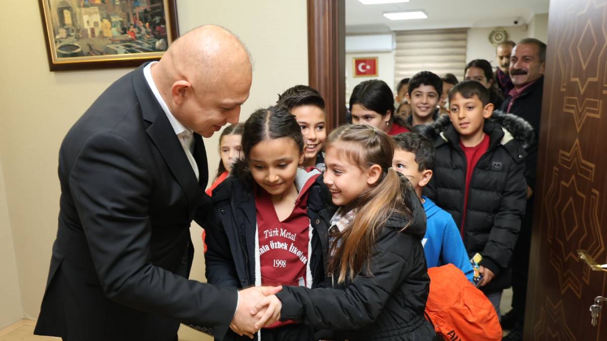 Öğrencilere 2.5 milyon TL’lik eğitim desteği