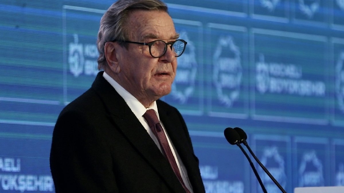 Hastaneye kaldırılmıştı! Eski başbakanın rahatsızlığı ortaya çıktı