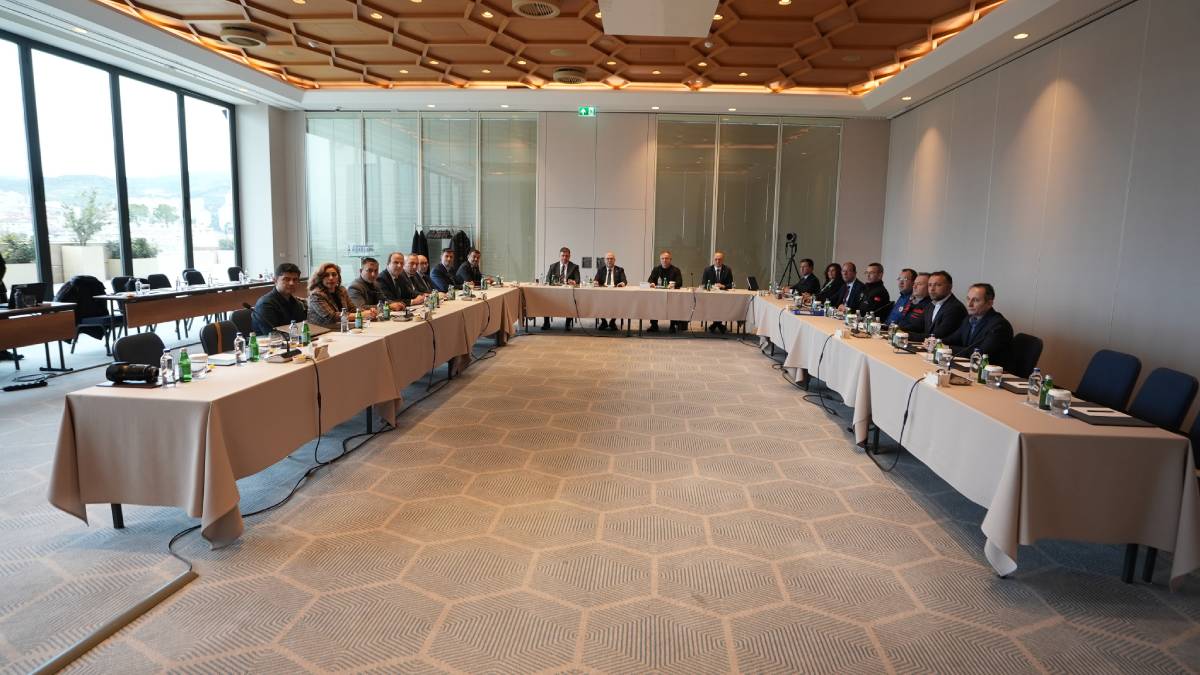 Muğla Büyükşehir Belediyesi, Ege'deki depremler sonrası kriz masası oluşturdu