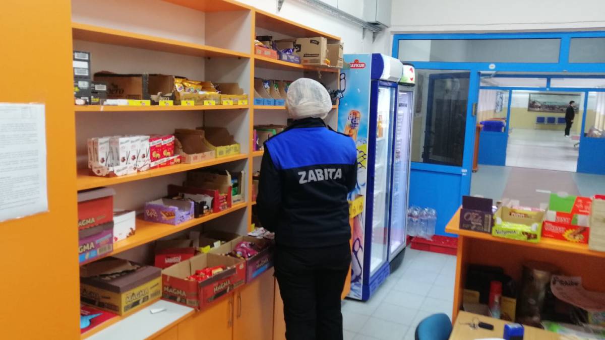 Zabıta Müdürlüğü ekipleri okul kantinlerini denetledi