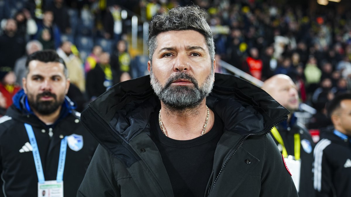 Erzurumspor FK teknik direktörü Hakan Kutlu: İlk yarıdaki oyunumuz tatmin ediciydi