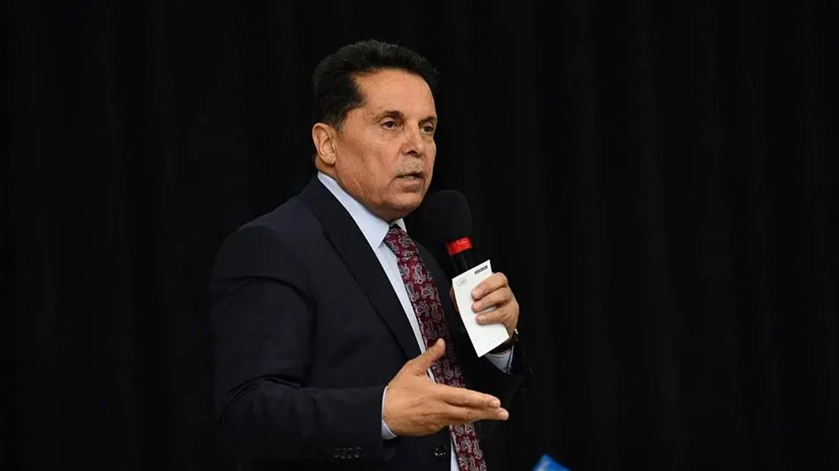 Depremde 4 kardeşini kaybeden Özer: Afetleri felakete çevirmemek bizim elimizde