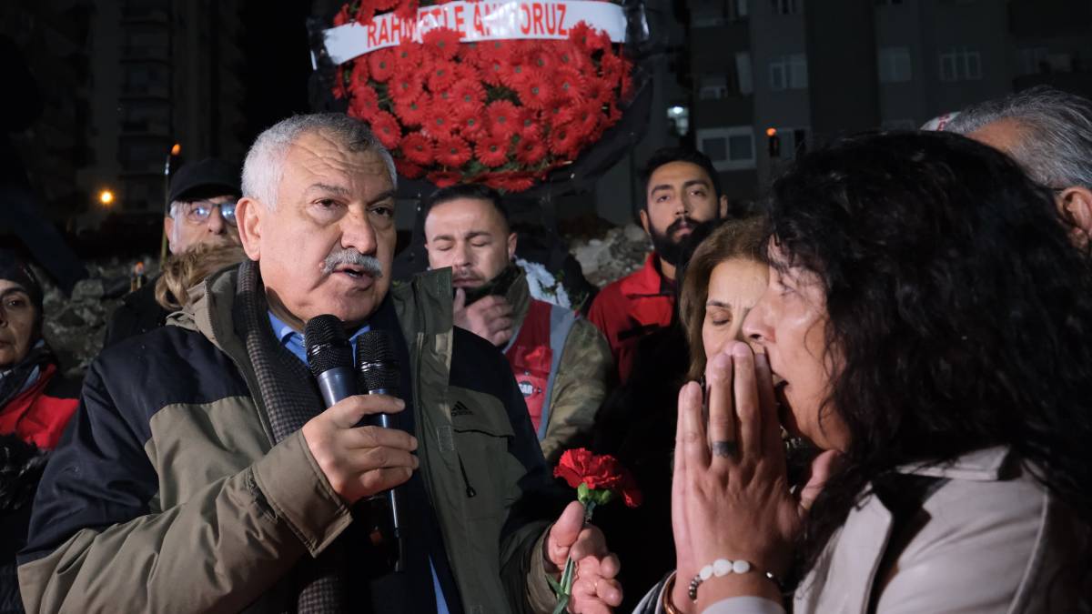 Başkan Zeydan Karalar, “Depreme dirençli Adana için bilim insanlarımızla birlikte çalışıyoruz.”