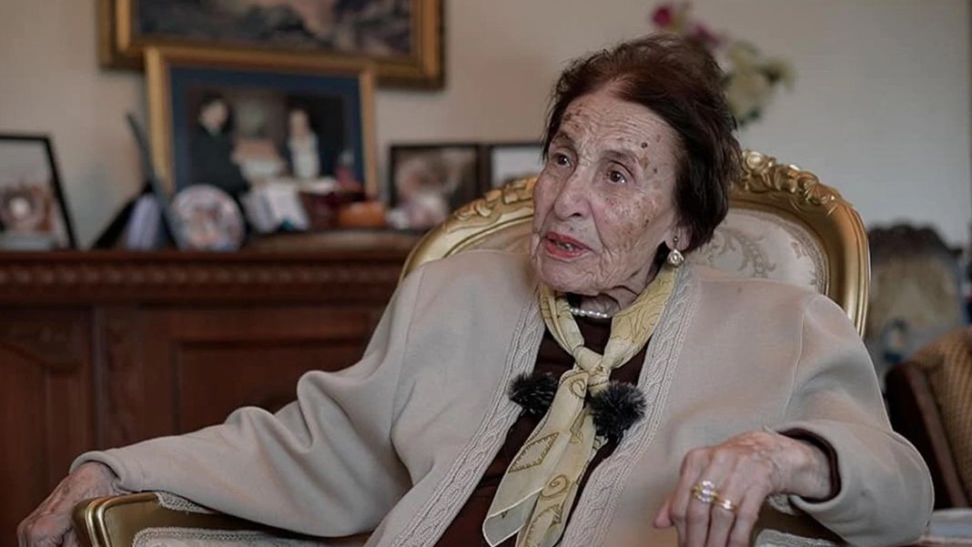 Türkoloji dünyasının acı kaybı: Türkçe'nin asırlık çınarı Prof. Dr. Zeynep Korkmaz 103 yaşında vefat etti