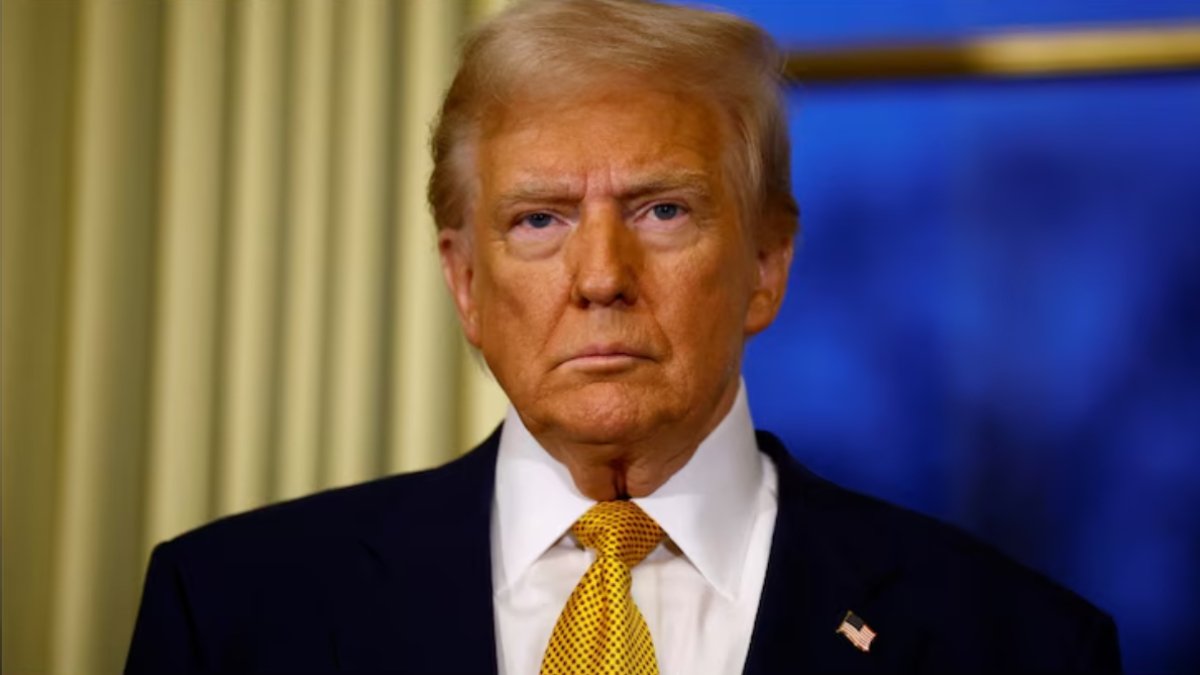 Trump’dan geri adım: Yeni ve güvenli evlere Filistinliler yerleştirilecek