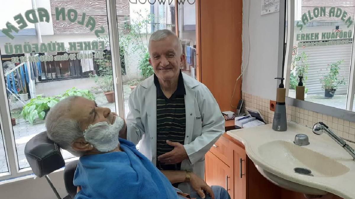 13 yaşında başladı 55 yıldır bu işi yapıyor! Giresun’da herkes tanıyor, tüm aile onun mesleğini takip ediyor
