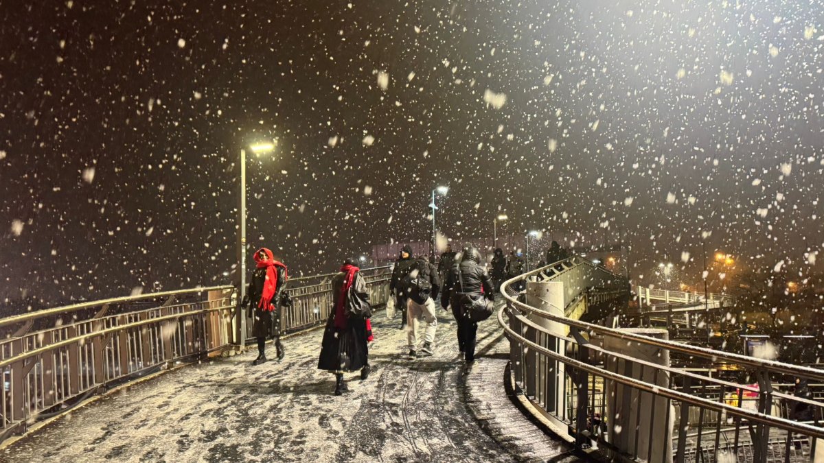 Meteoroloji'den 16 ile kuvvetli yağış uyarısı: Kar ve fırtına bekleniyor