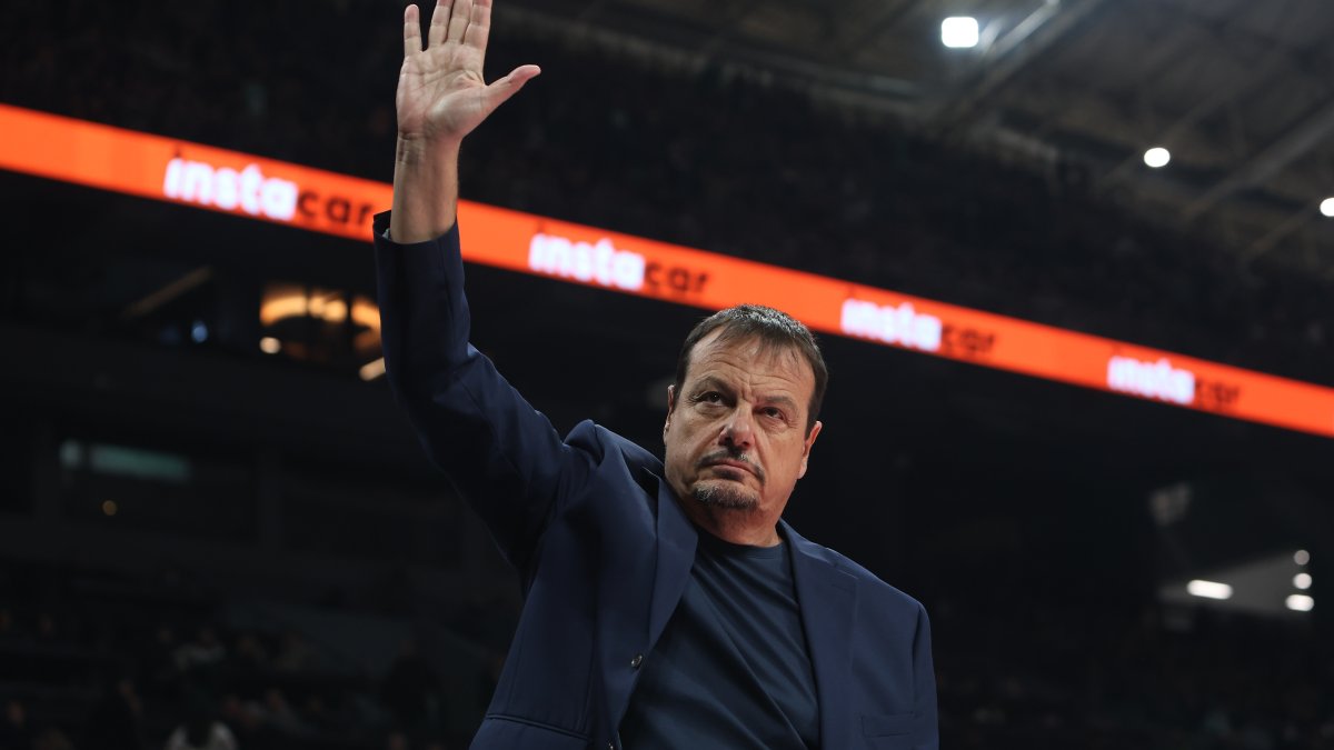 Panathinaikos başantrenörü Ergin Ataman: Cedi Osman, bu takımın en önemli oyuncularından