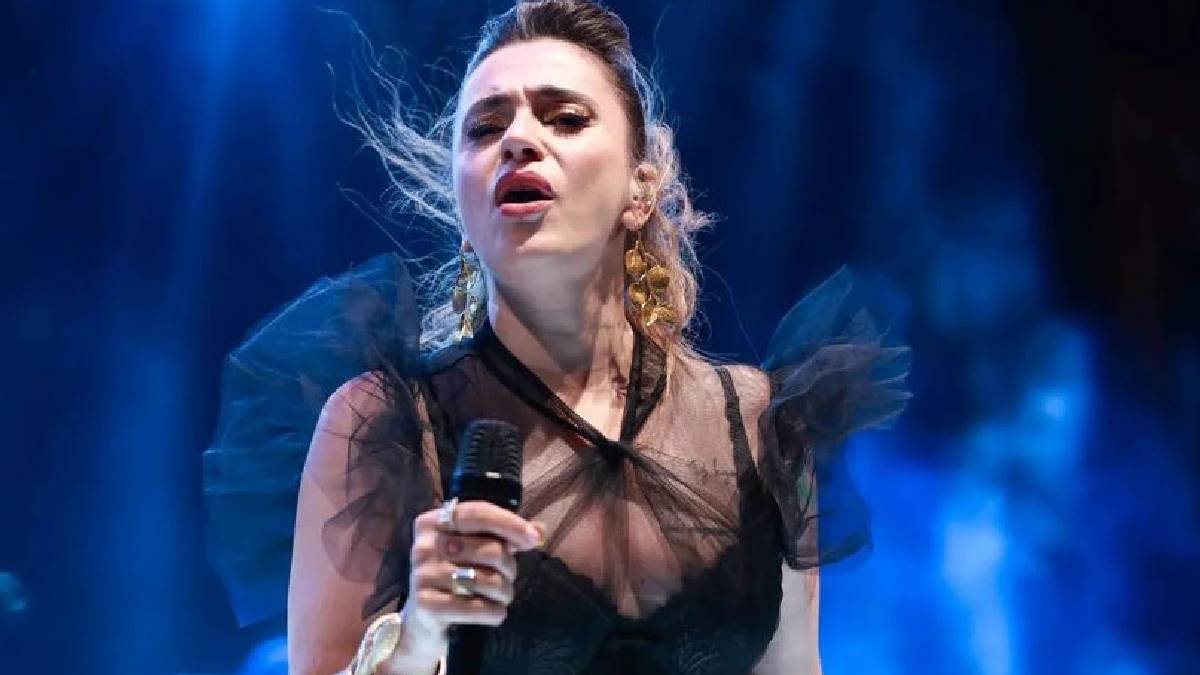 Ceylan Ertem 'Ben de depremzedeyim' diyerek tepki gösterdi: 1999 depreminden beri bile adalet sağlanamadı