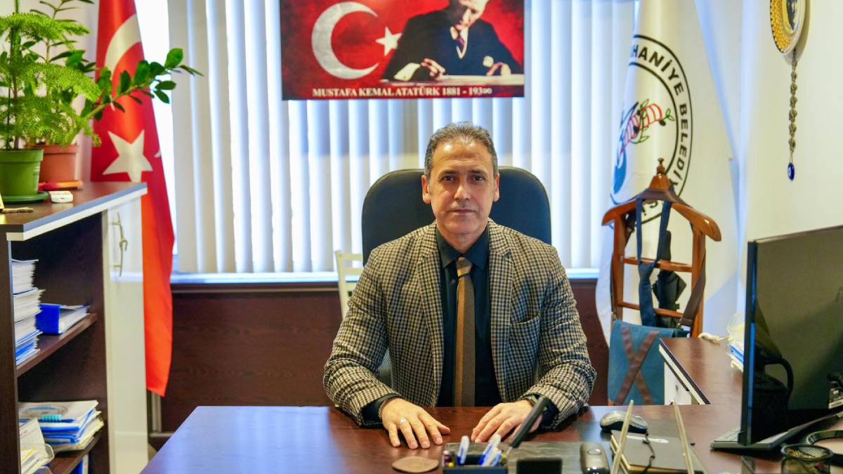 Burhaniye Belediyesi’nde yeni başkan yardımcısı atandı