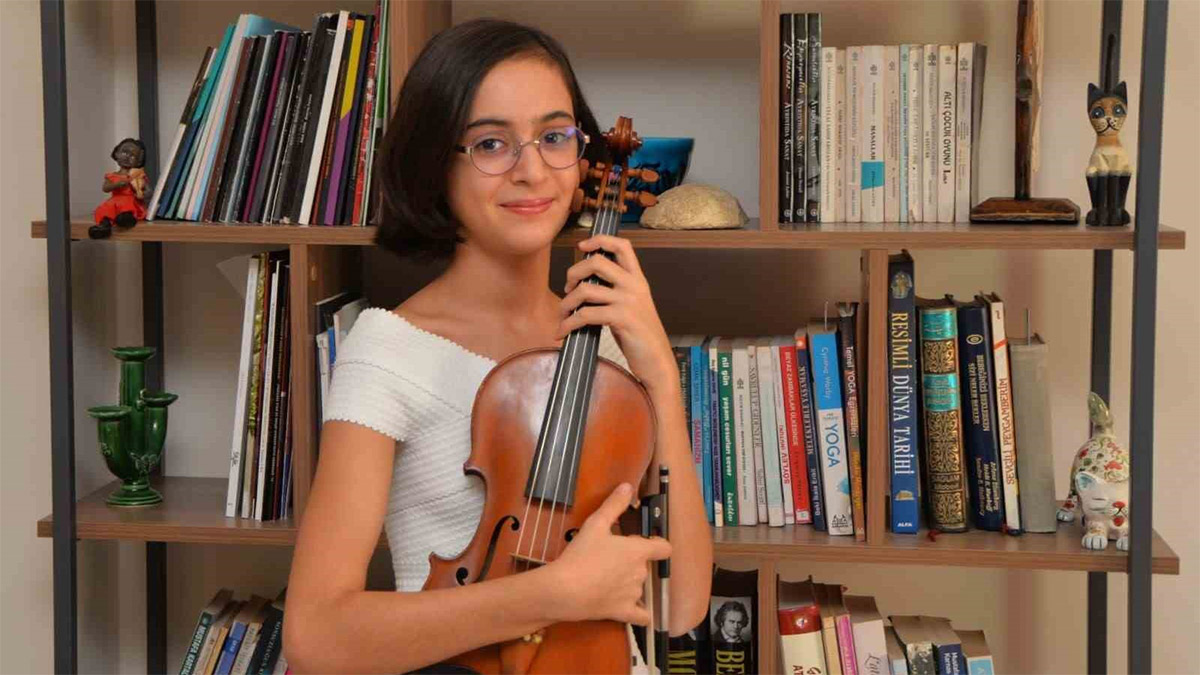 Müzik dünyasının acı kaybı! Geleceğin yıldızı Laçin’i trafik canavarı aldı