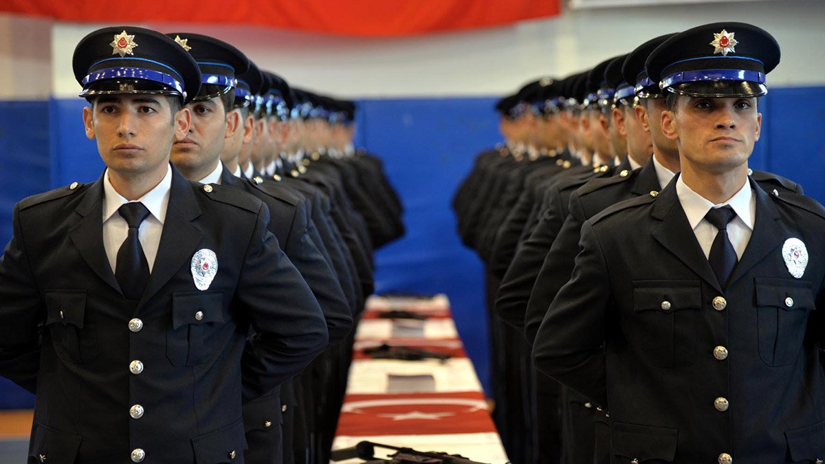 POMEM'lerde eğitim alt üst oldu! Polis olmak artık daha zor: İşte yeni dönemin şartları
