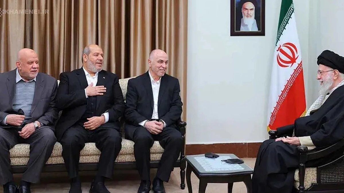 Hamaney, Hamas’ın üst düzey isimleriyle görüştü