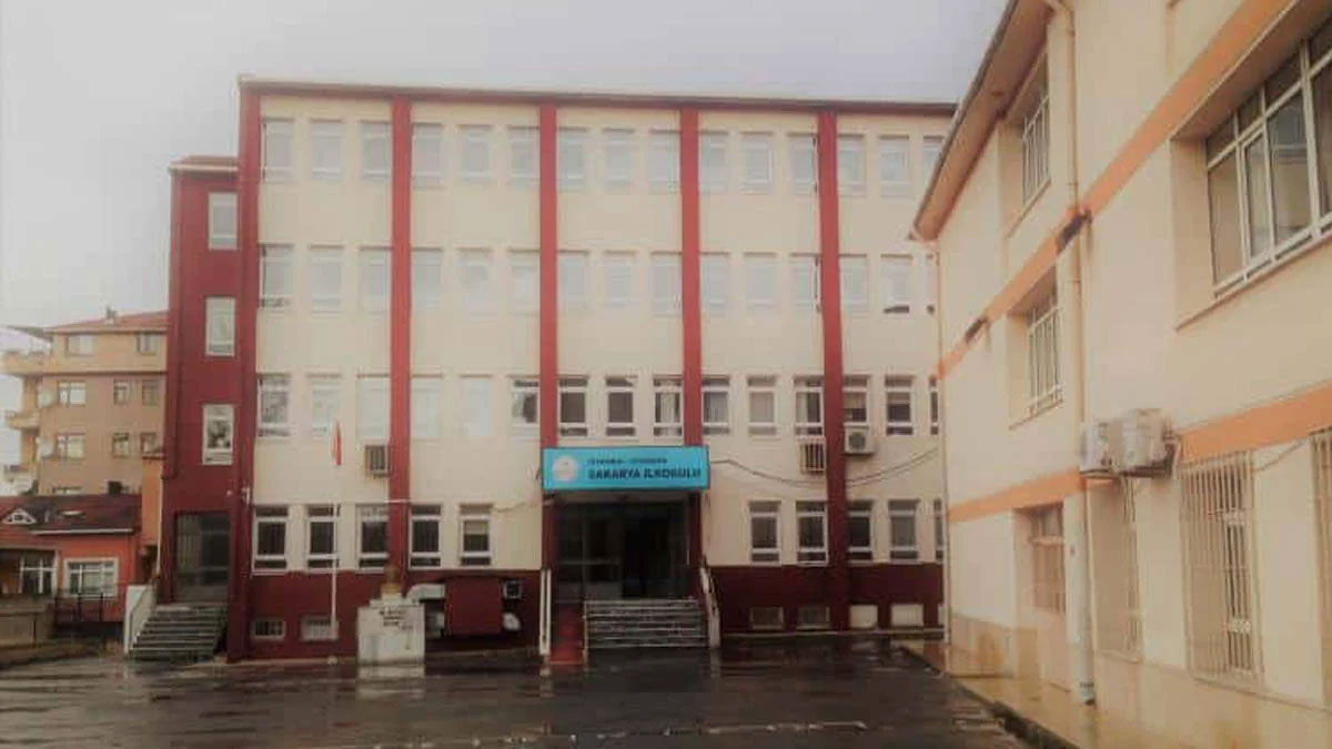 İstanbul Valiliği'nden 'Sakarya İlkokulu' açıklaması