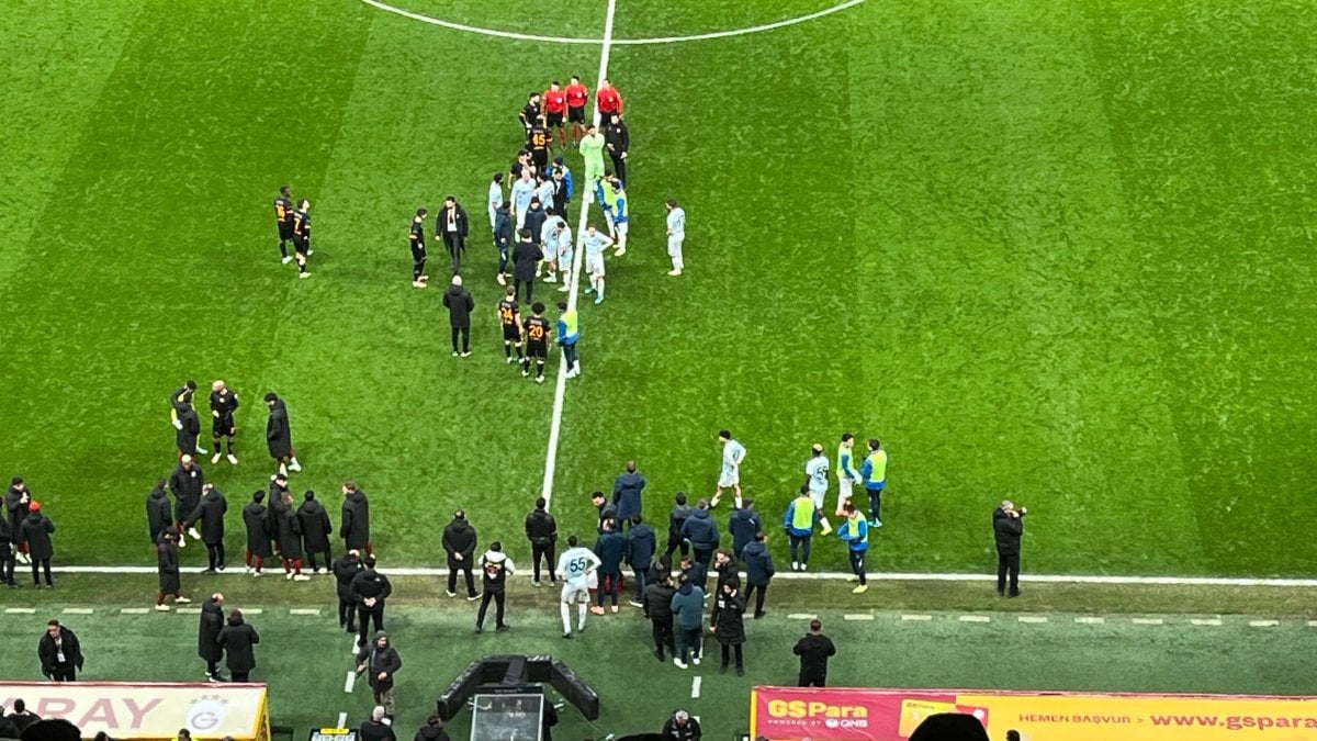 Son dakika!.. Adana Demirspor'da ilk istifa! Takım Galatasaray maçında sahadan çekilmişti