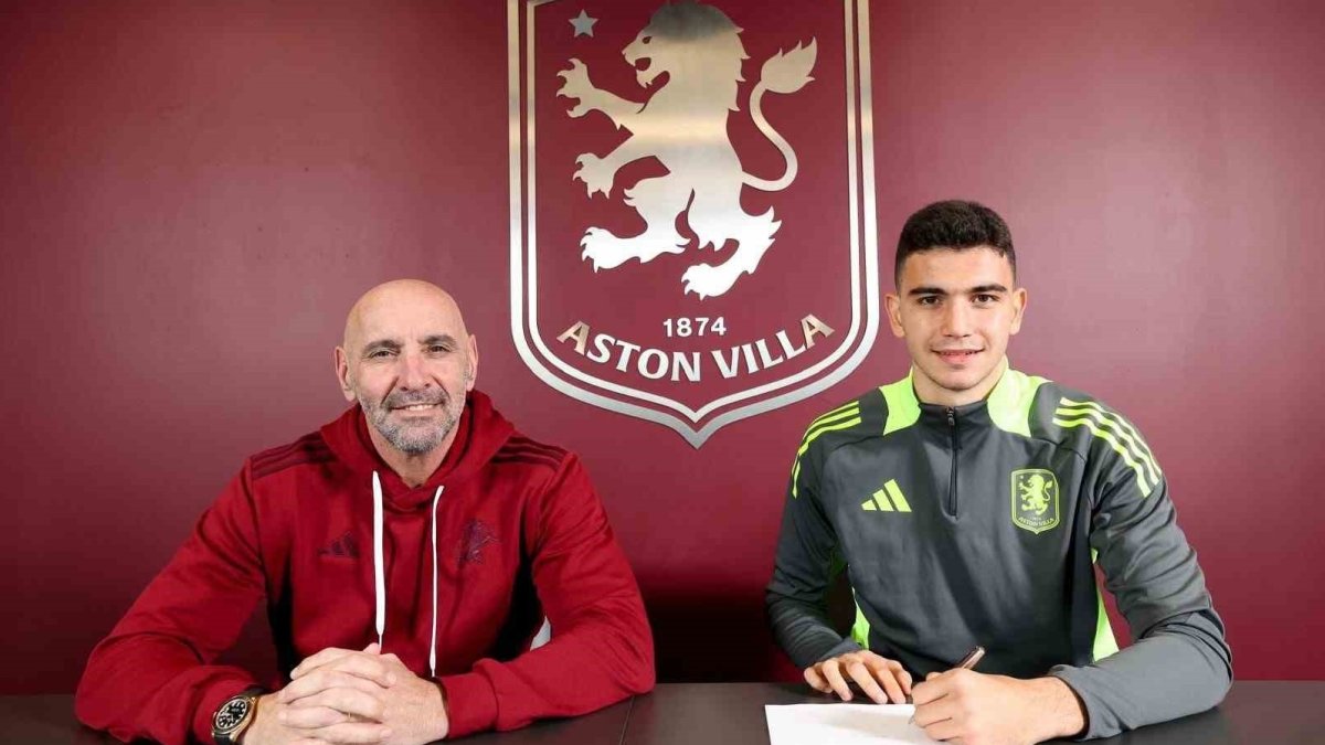 Yasin Özcan, Aston Villa'ya imzayı attı