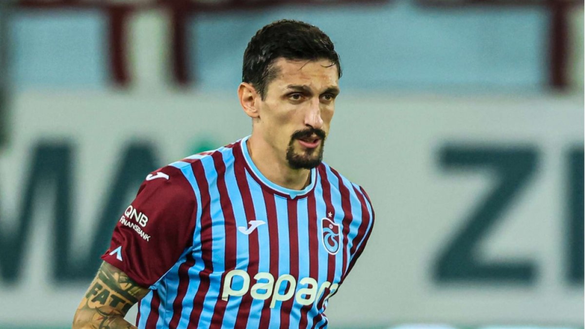 Trabzonspor'un deneyimli savunma oyuncusu Stefan Savic: İşler bizim adımıza daha iyiye gidiyor