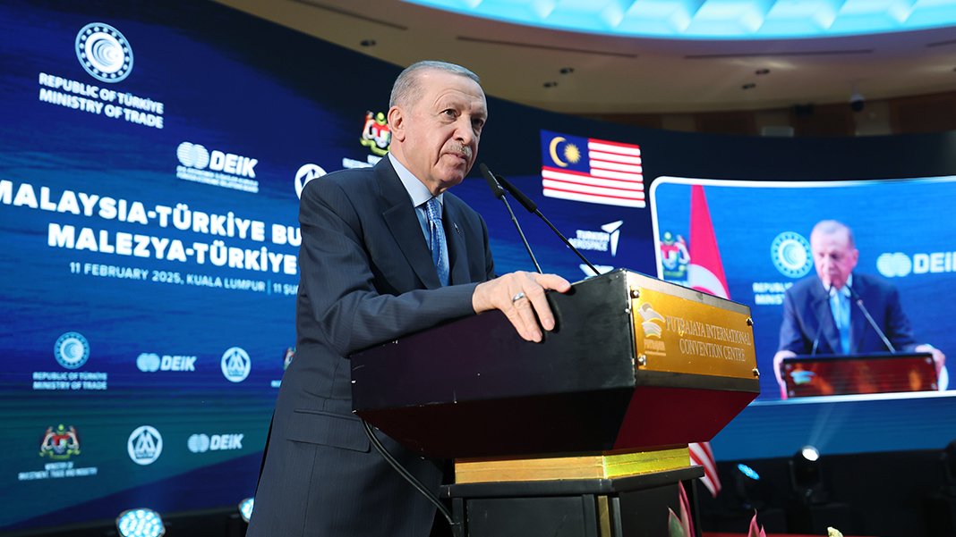 Erdoğan: Yüzde 5 büyüme oranını yakalayan birkaç ülkeden biriyiz! Türkiye ekonomisi büyümeye devam ediyor