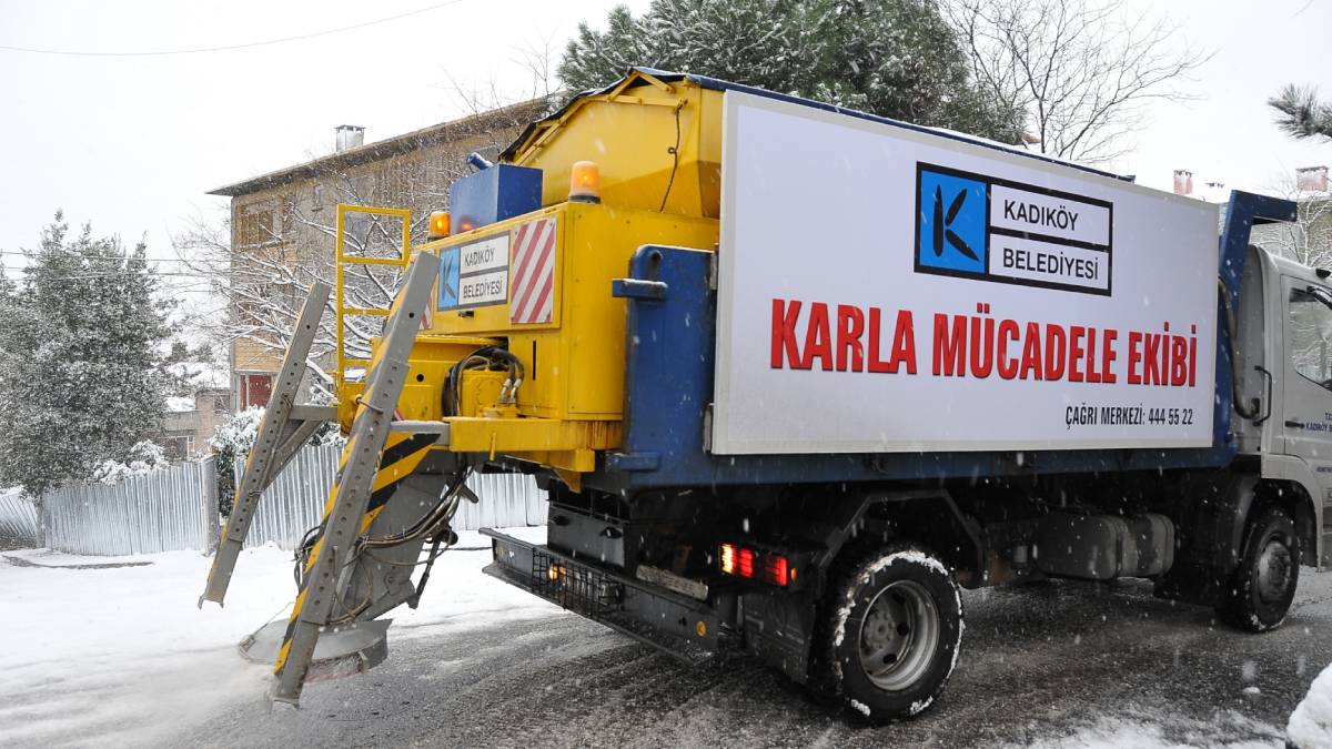 Kadıköy Belediyesinden kar hazırlığı