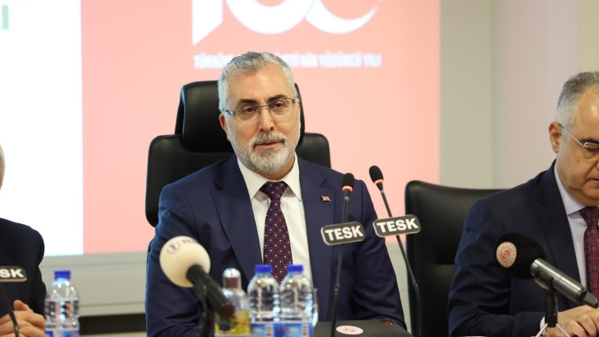 Işıkhan'dan emeklilere zam sinyali: Bayram ikramiyesiyle ilgili çalışma yapacağız