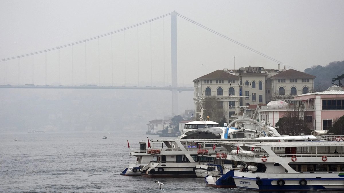 İstanbul’da bazı vapur seferleri iptal edildi