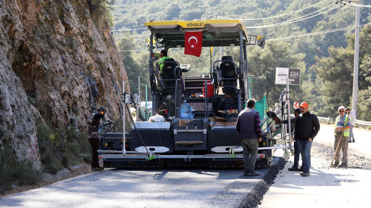 Büyükşehir 328 milyonluk yatırım ile Ölüdeniz ulaşımını güçlendiriyor