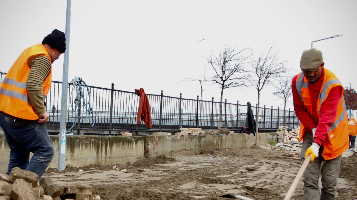 Fen İşleri Müdürlüğü şehir genelinde çalışmalarına devam ediyor