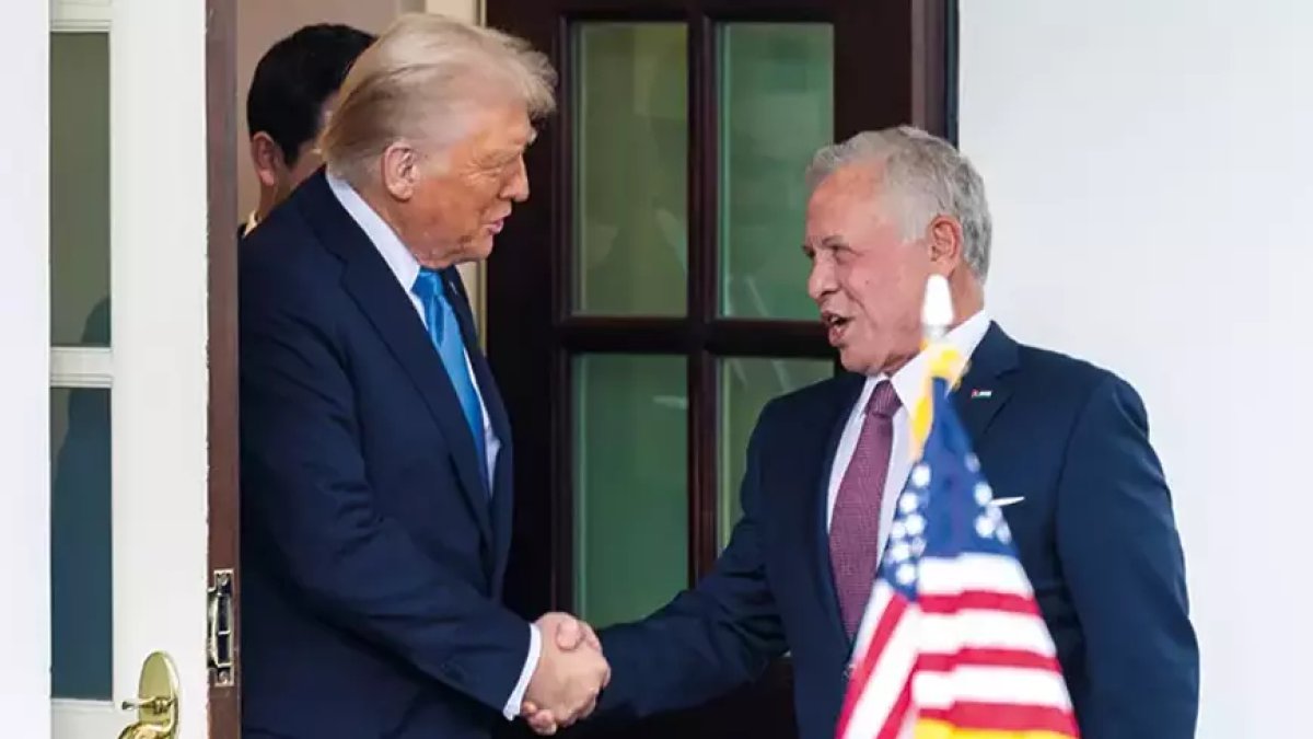 İslam dünyası dağınık, Avrupa lidersiz: Meydanı boş buldu