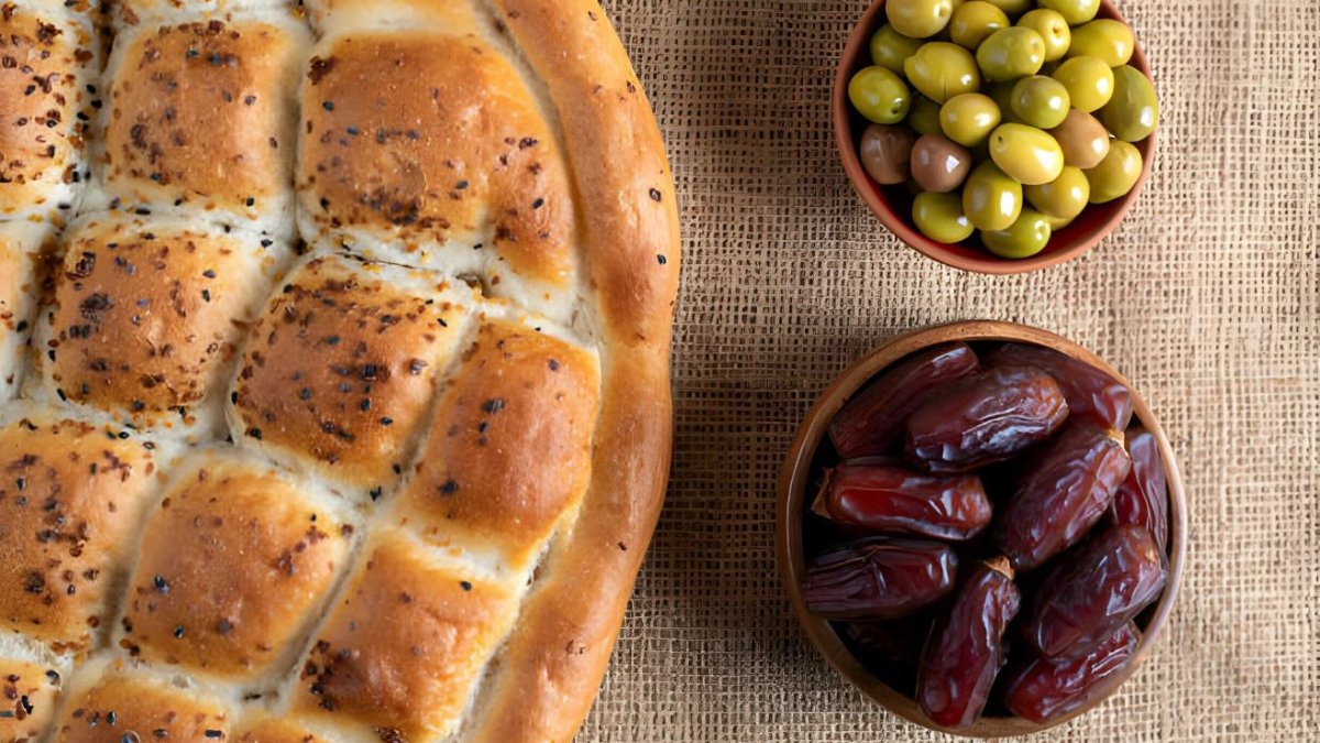 Ramazan'a sayılı günler kala zam yağmuru: İftar menüsü, erzak kolisi, hurma ve ramazan pidesi...