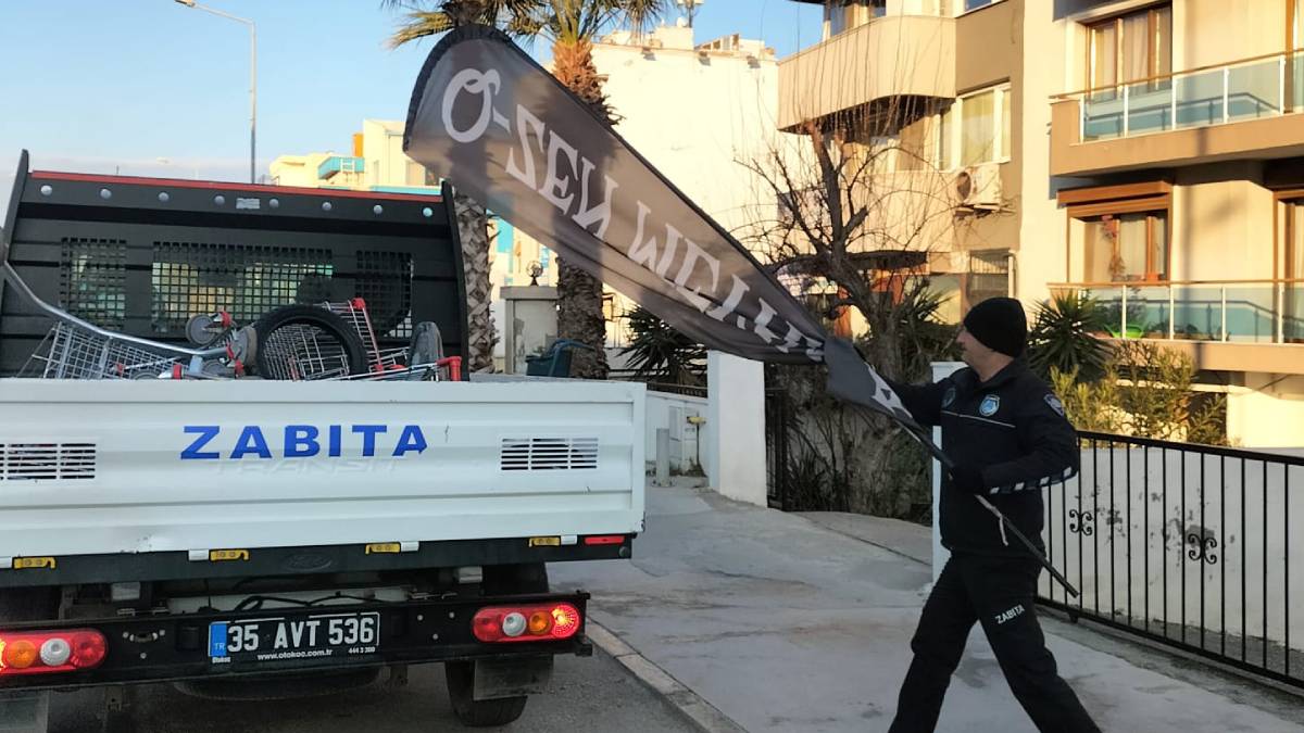 Güzelbahçe Belediyesi zabıta ekipleri kaldırım işgaline geçit vermiyor