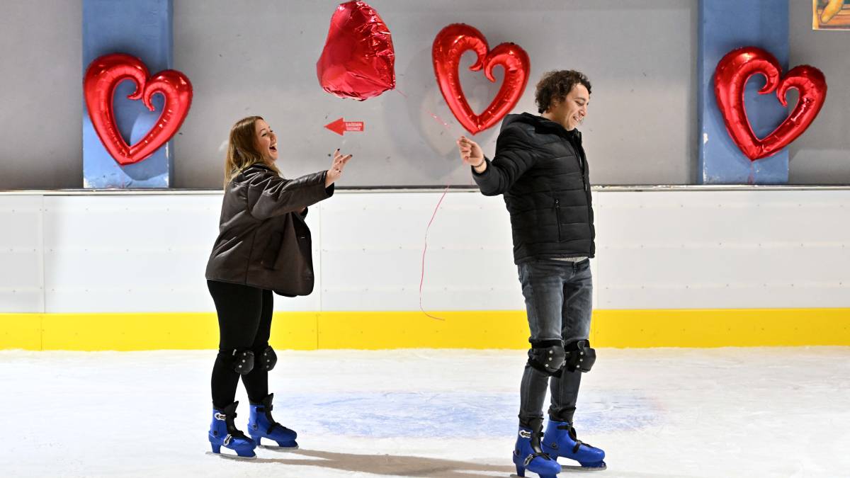 Sevgililer Günü’nde buz gibi aşk