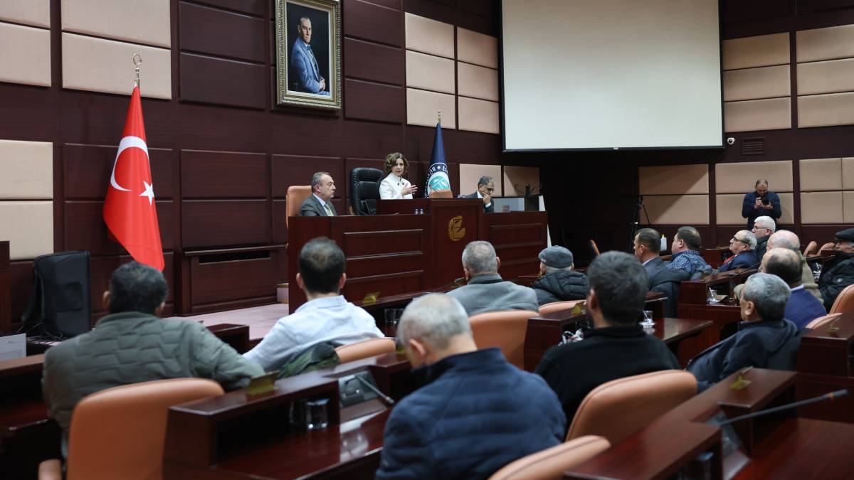 Başkan Ünlüce Çiftelerli muhtarlarla bir araya geldi